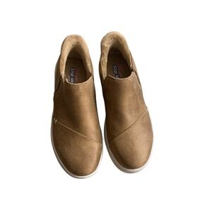 Skechers bob skip cute wave. chestnut Tan Slip-On women’s Sneakers